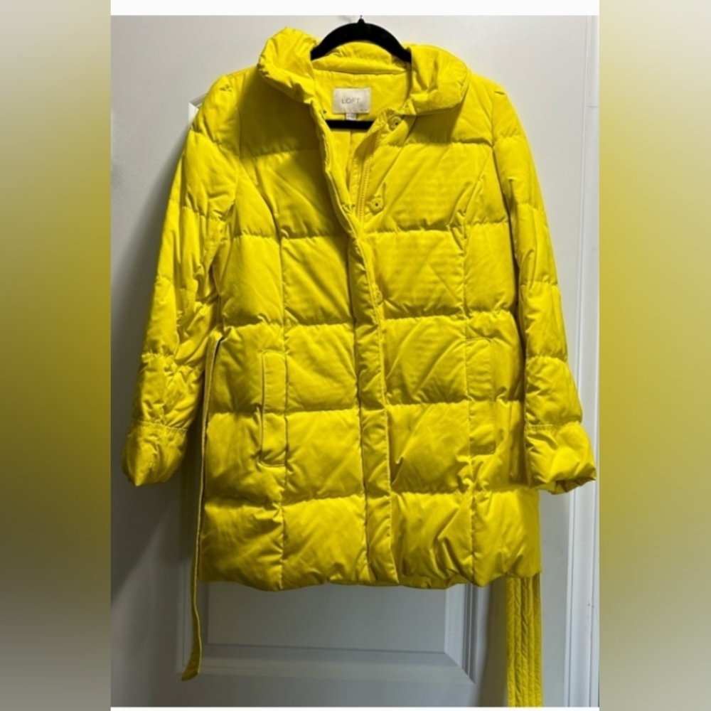 LOFT Bright Yellow 🌞 Belted Puffer Jacket SP